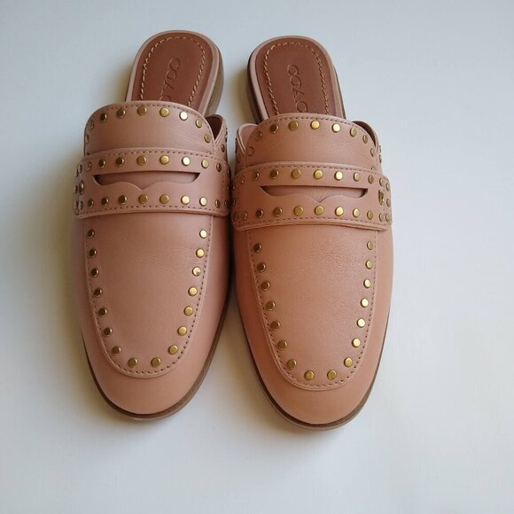 Ladies SZ 6-1/2 M Coach Light Fawn Leather Mules - Picture 1 of 4